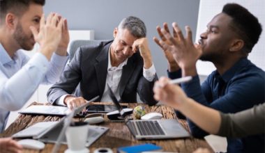 Conflitos na Empresa Familiar: Quando a ajuda externa de um profissional especialista é necessária? Por Cícero Rocha